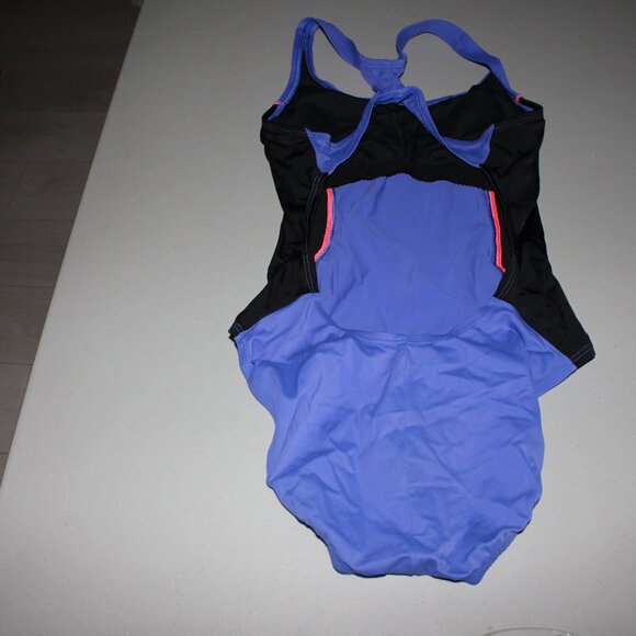 Blue & Black 1 Pcs Nike Swimsuit Size Small - Picture 4 of 9